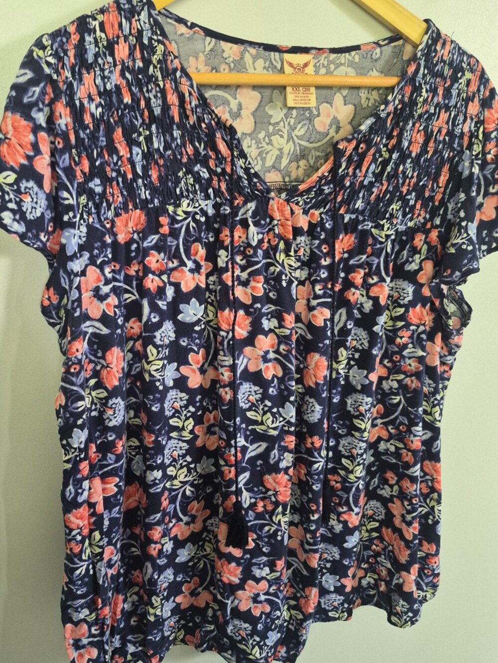 Faded Glory Women’s XXL 20 Floral Rayon Blouse Navy Short Sleeve Peasant Top
